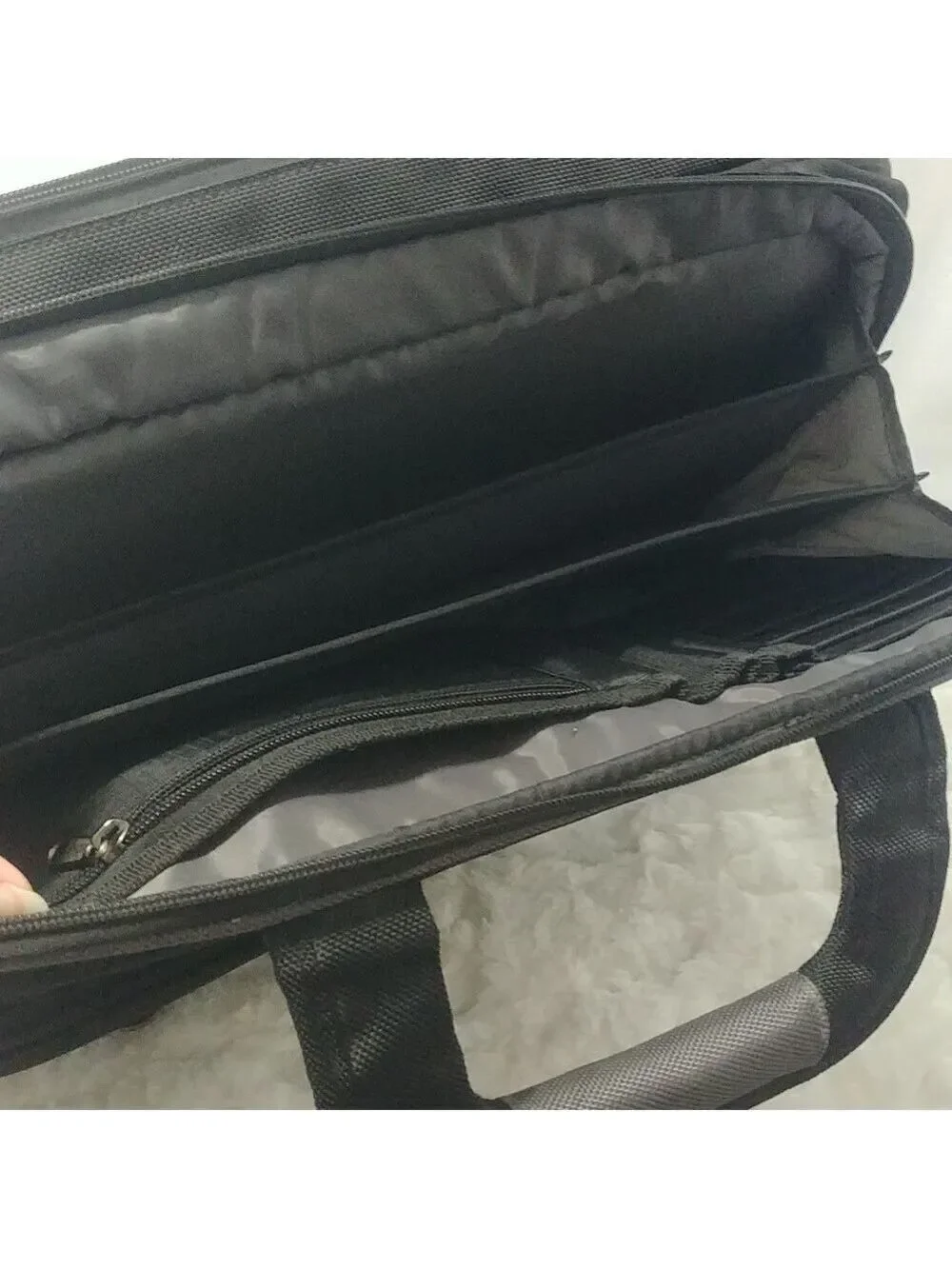 Higher Ground Tech Traveler Carrying Case for 15.5